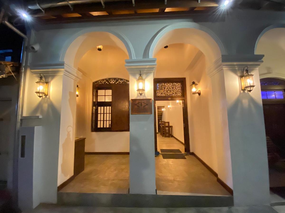 The Dutch Boutique Bed & Breakfast กอลล์ ภายนอก รูปภาพ